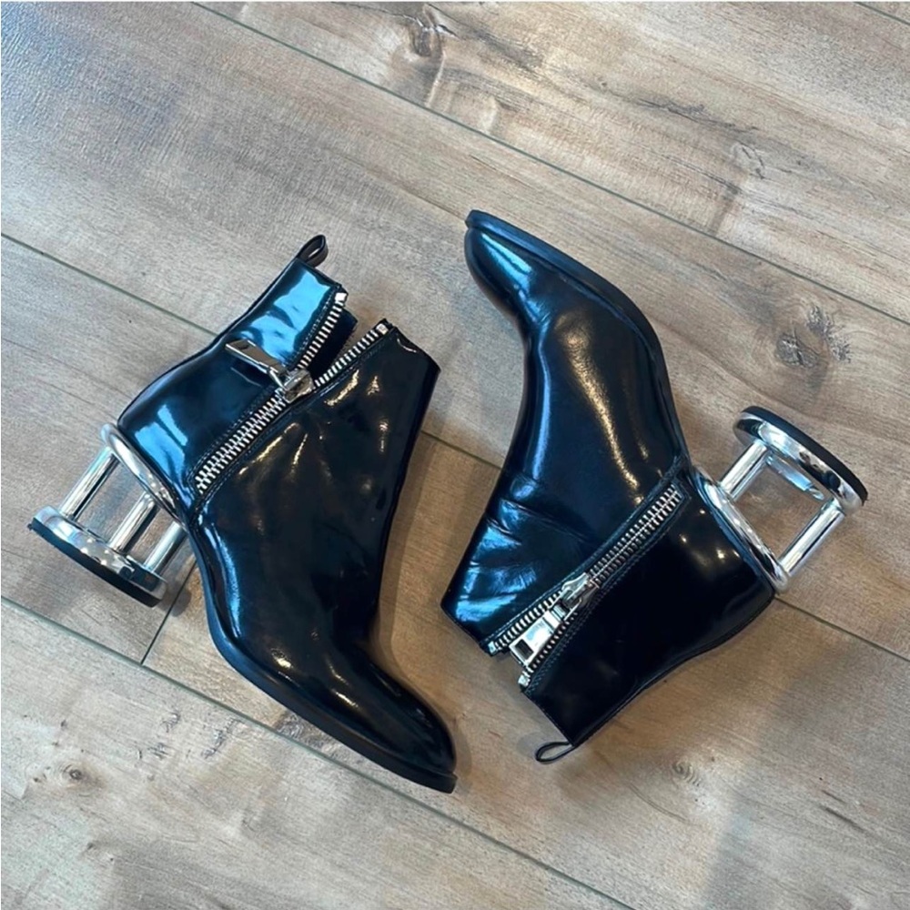 Jeffrey Campbell Boone Glossy Leather Black Ankle Silver Cage Metallic Heel Boot